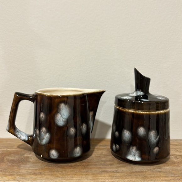 Vintage Other - Vintage milk and sugar containers